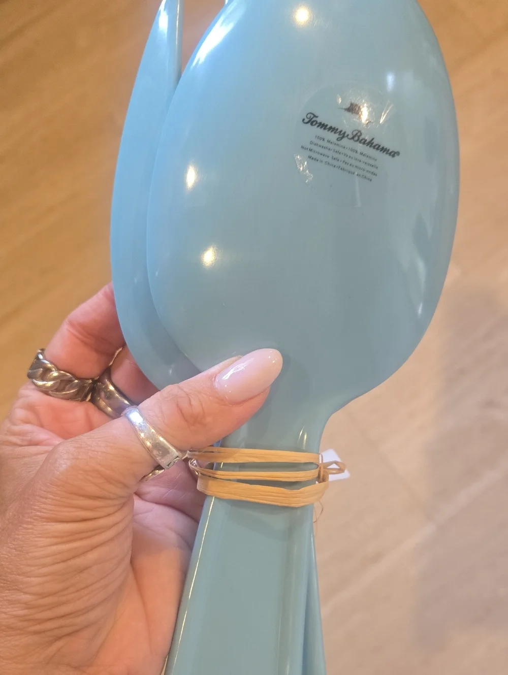 New Tommy Bahama Melamine Sea Foam Green Rustic Salad Tongs